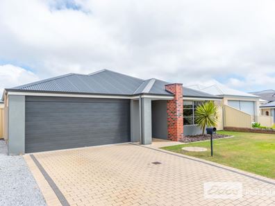 36 Celestial Drive, Mckail WA 6330