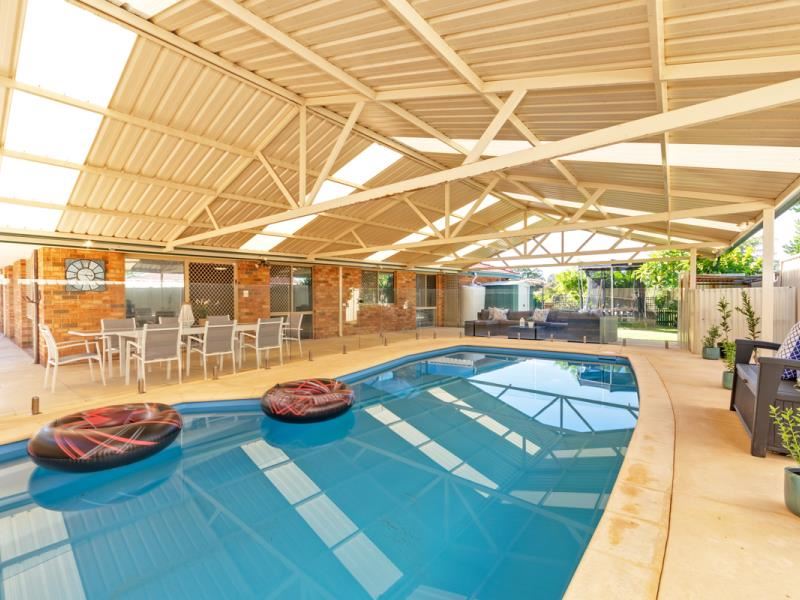 7 Adria Road, Alexander Heights WA 6064