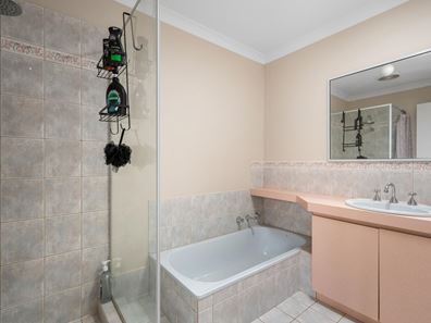 19B Rainsford Loop, Boulder WA 6432