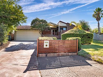 18 Bayou Court, Heathridge WA 6027