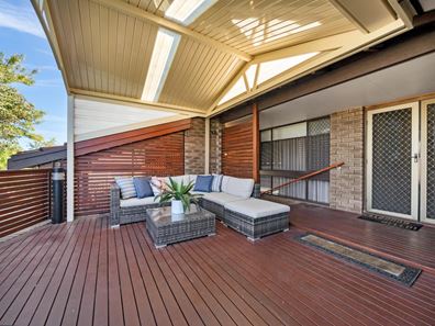 18 Bayou Court, Heathridge WA 6027