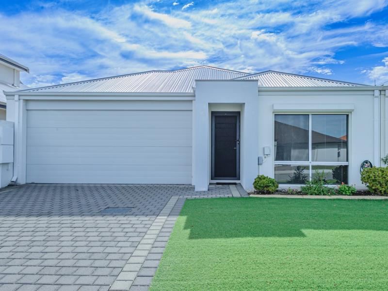 27B Baddesley Way, Canning Vale