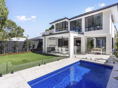 27A Lovegrove Close, Mount Claremont WA 6010