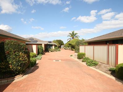 9/6-8 Elanora Drive, Cooloongup WA 6168