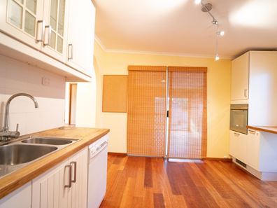 27 Carrie Street, Pingrup WA 6343
