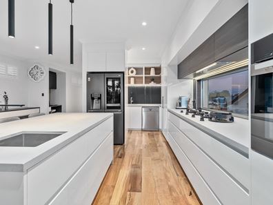 154A Broun Avenue, Embleton WA 6062