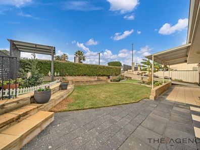 5 Hartland Place, Yanchep WA 6035