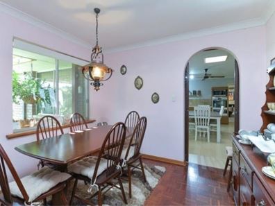 42 BASS ROAD, Bull Creek WA 6149