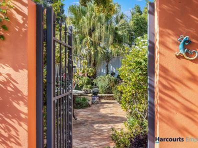 32A Bournemouth Crescent, Wembley Downs WA 6019
