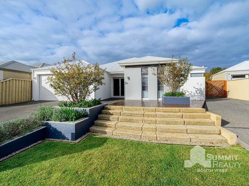 5 Cygnet Court, Millbridge WA 6232