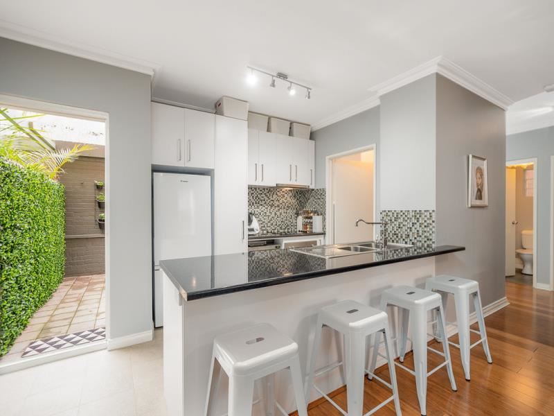 9/49-53 Bronte Street, East Perth WA 6004