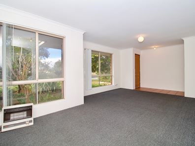 26 Endeavour Drive, Port Kennedy WA 6172