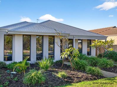 16 Koolbardi Loop, Byford WA 6122