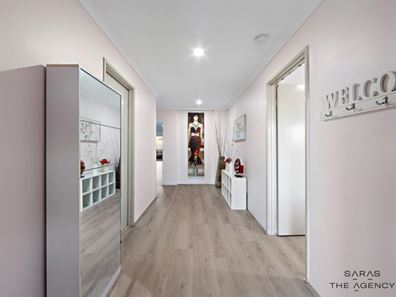 6 Berkeley Loop, Piara Waters WA 6112