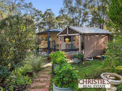 5010 Stoneville Road, Stoneville WA 6081