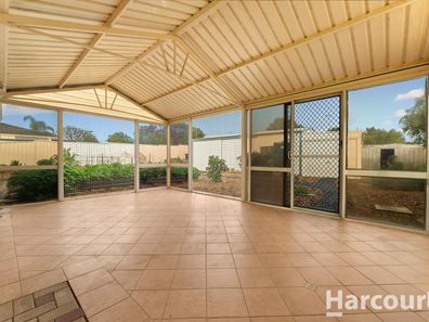 4 Oleander Place, Halls Head WA 6210