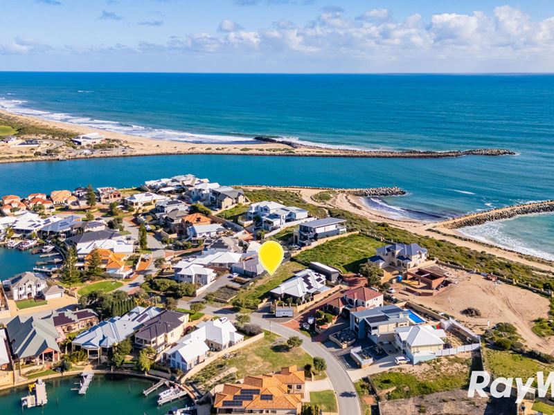 54 Abrolhos Quays, Wannanup WA 6210