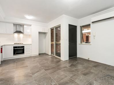 4/11 Mcmillan Street, Victoria Park WA 6100