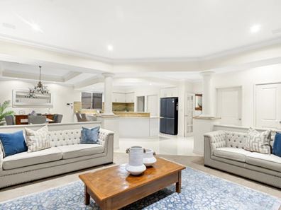 31 Kallatina Drive, Iluka WA 6028