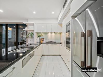 39/90 Terrace Road, East Perth WA 6004