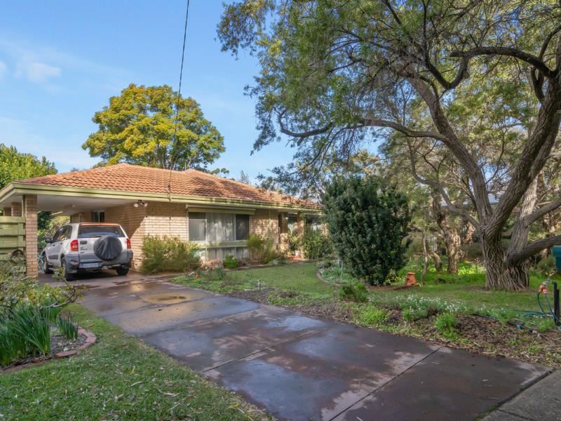 10 Lilac Place, Dianella WA 6059