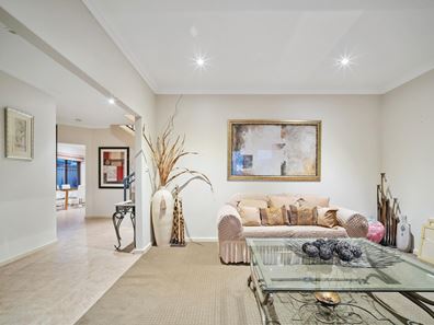 19 Candella Square, Stirling WA 6021