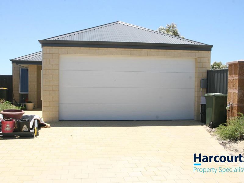 12/1 Lemann Turn, Banksia Grove WA 6031