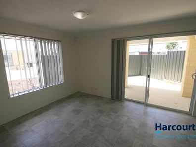 12/1 Lemann Turn, Banksia Grove WA 6031