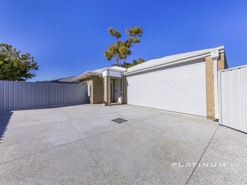 Lot 2/13 Delcomyn Place, Craigie