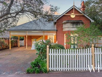 11 Fletcher Street, East Fremantle WA 6158