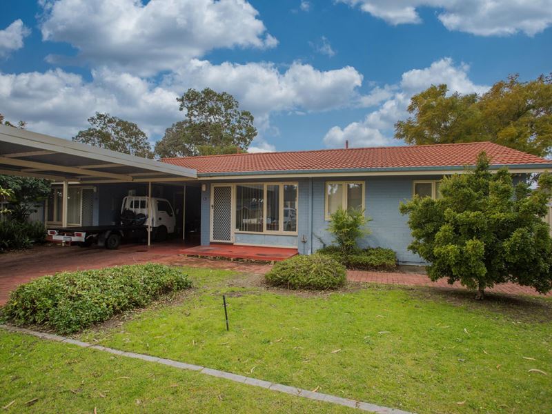 24D Connell Way, Girrawheen WA 6064