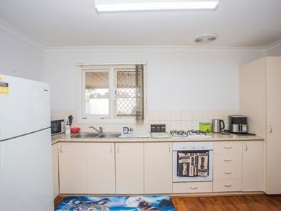 24D Connell Way, Girrawheen WA 6064