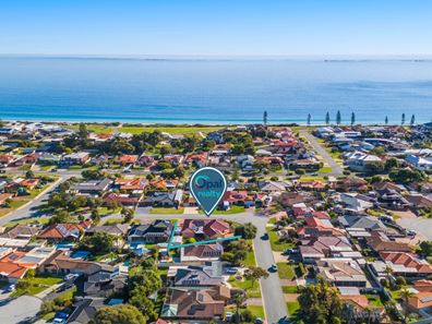 10 Abalone  Crescent, Waikiki WA 6169
