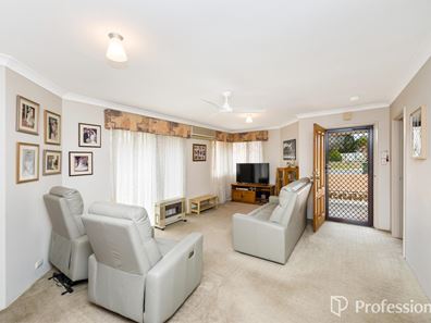 5/69 Agincourt Drive, Forrestfield WA 6058