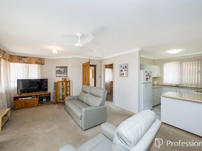 5/69 Agincourt Drive, Forrestfield WA 6058