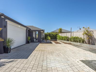 31 Jims Crescent, Secret Harbour WA 6173