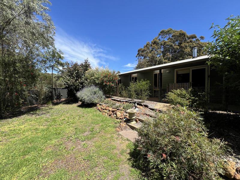 13 Escort close, Denmark WA 6333