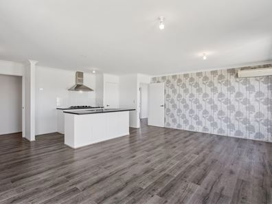 31 Interlaken Loop, Ellenbrook WA 6069