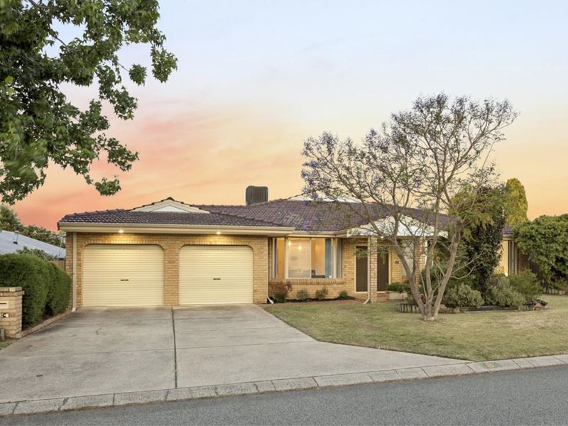8 Bluebay Hill, Ballajura