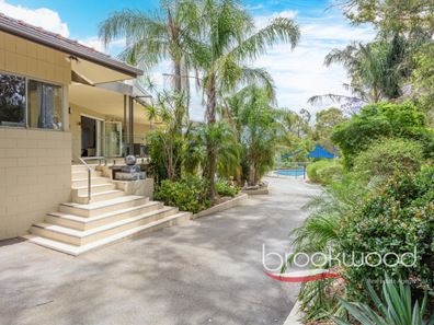 16 Gladstone Avenue, Swan View WA 6056