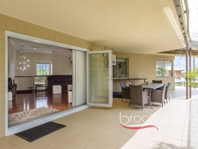 16 Gladstone Avenue, Swan View WA 6056