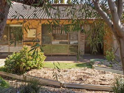 7/1 Poets Lane, Kalamunda WA 6076