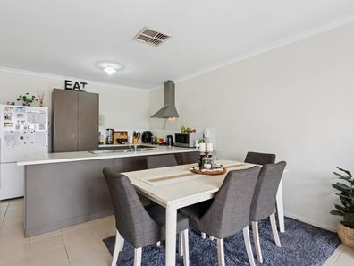 18/61 Elvire Street, Viveash WA 6056