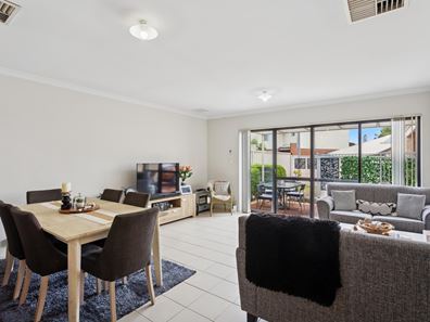 18/61 Elvire Street, Viveash WA 6056