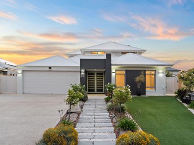 32 Bendalong Boulevard, Secret Harbour WA 6173