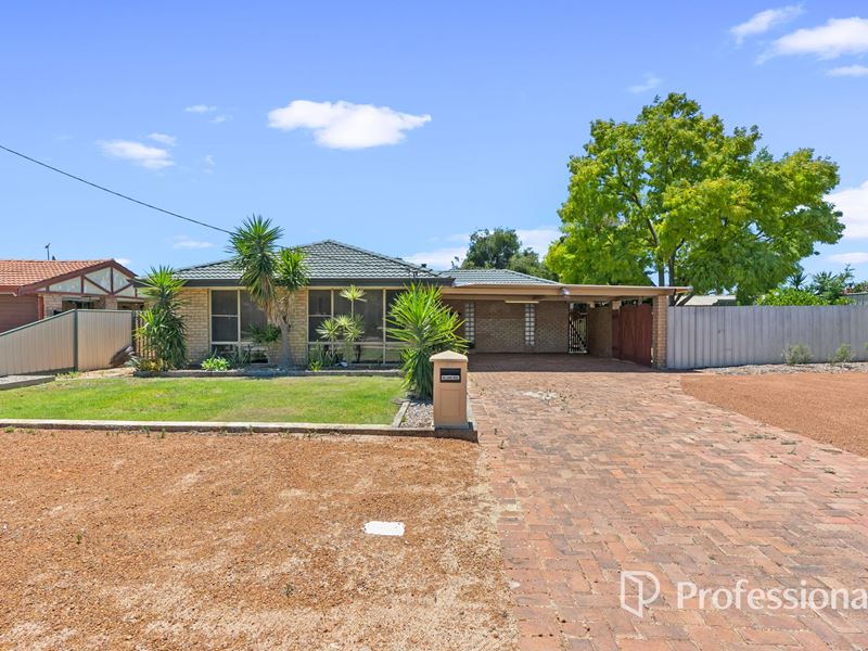 69 Palmer Crescent, High Wycombe WA 6057