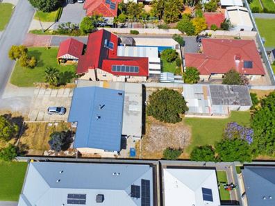 108 Thomas Street, Queens Park WA 6107