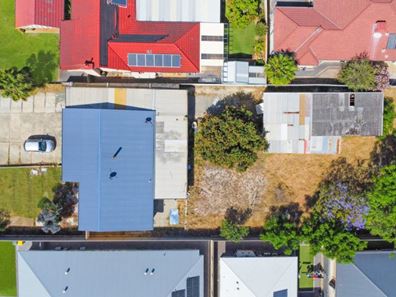 108 Thomas Street, Queens Park WA 6107