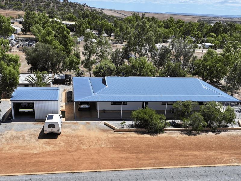 9 & 11 Broad Street, Mingenew WA 6522