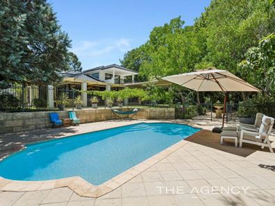 11 Stone Crescent, Darlington WA 6070